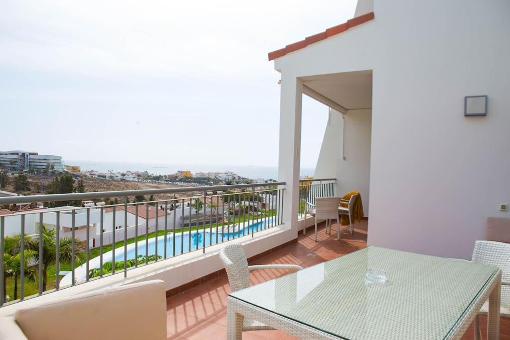 2 Bedrooms Apartment In Magnolia Golf Resort, La Caleta Costa Adeje  Ngoại thất bức ảnh
