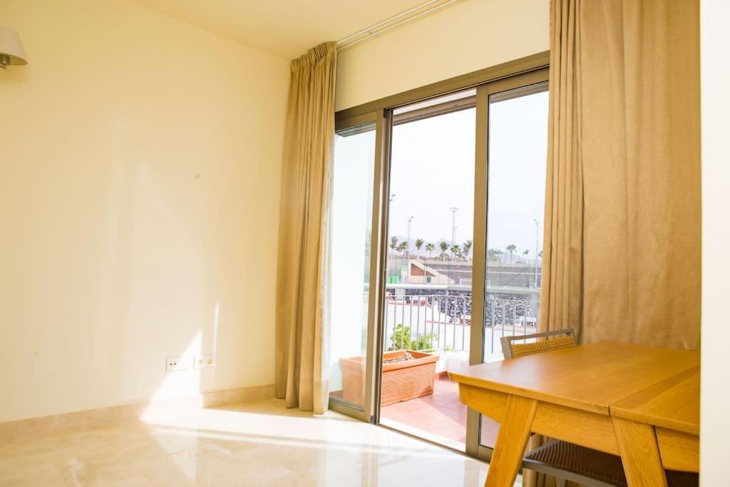 2 Bedrooms Apartment In Magnolia Golf Resort, La Caleta Costa Adeje  Ngoại thất bức ảnh