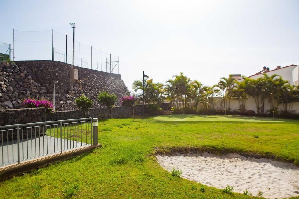 2 Bedrooms Apartment In Magnolia Golf Resort, La Caleta Costa Adeje  Ngoại thất bức ảnh