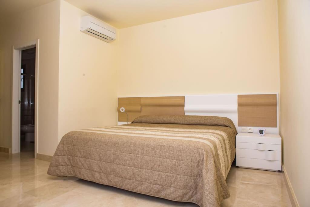 2 Bedrooms Apartment In Magnolia Golf Resort, La Caleta Costa Adeje  Ngoại thất bức ảnh